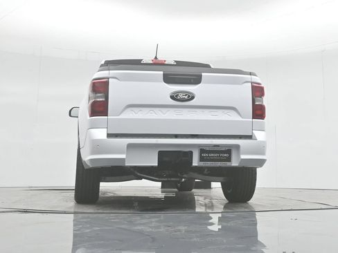 New 2025 Ford Maverick Lobo image 48