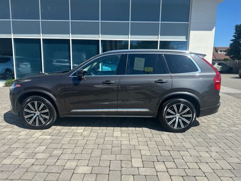 Used 2025 Volvo XC90 B5 Core w/ Climate Package AWD/4WD image 6
