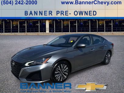 Used 2023 Nissan Altima 2.5 SV