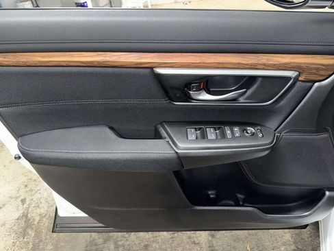 Used 2019 Honda CR-V EX image 19