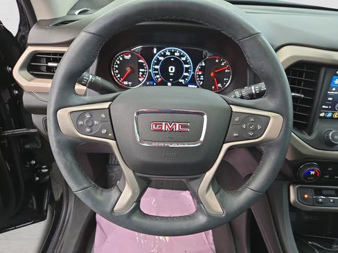 Used 2023 GMC Acadia Denali w/ Black Diamond Edition image 12