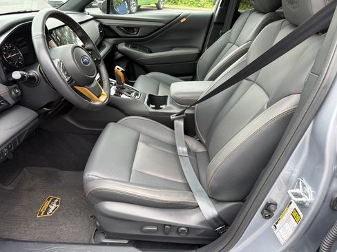 Used 2025 Subaru Outback Wilderness w/ Wilderness Package AWD/4WD image 9