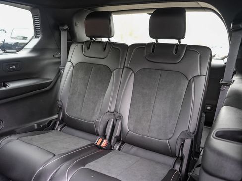 New 2026 Jeep Grand Cherokee L 4WD image 19