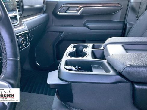 Used 2025 Chevrolet Silverado 1500 LT image 14