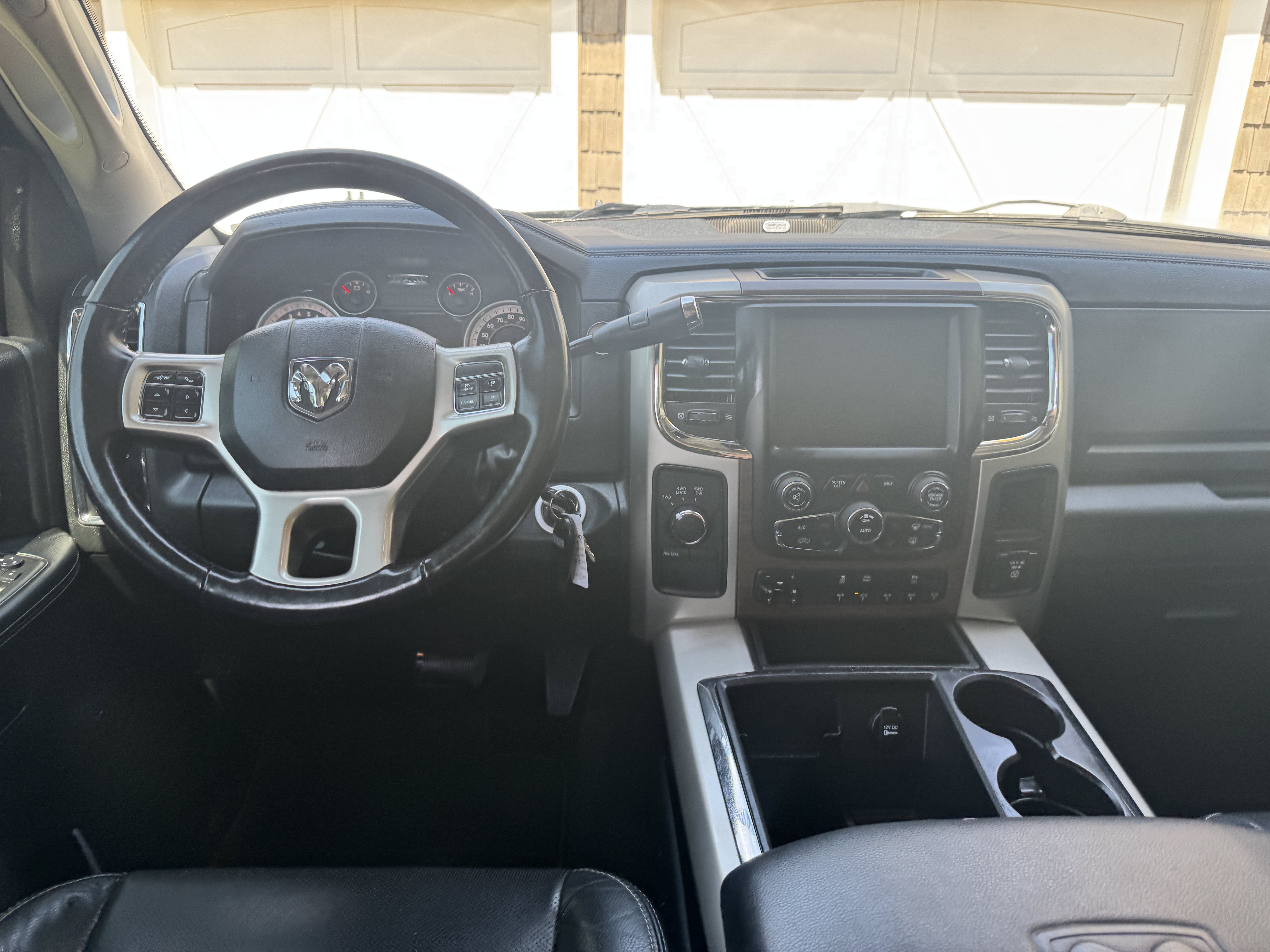 Used 2015 RAM 2500 Laramie w/ Snow Chief Group AWD/4WD image 13