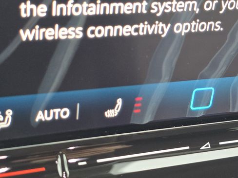 New 2026 Volkswagen Tiguan S image 10