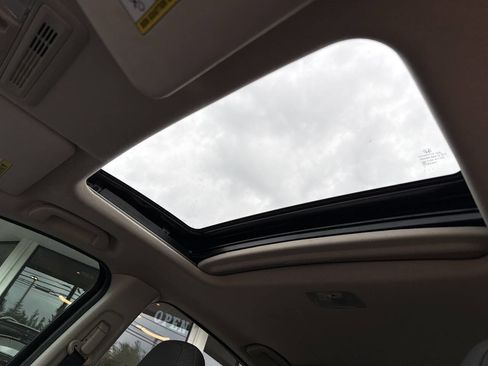 Used 2019 Honda HR-V EX image 37