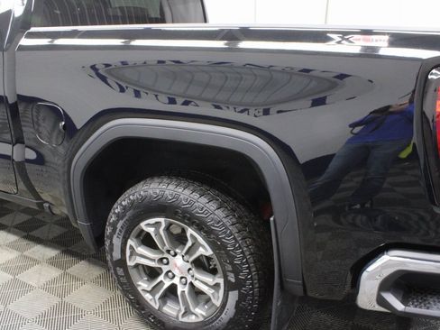 Used 2024 GMC Sierra 1500 SLT image 36