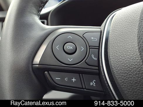 Used 2023 Toyota RAV4 Limited image 15