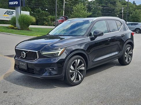 Used 2023 Volvo XC40 B5 Ultimate w/ Protection Package Premier AWD/4WD image 26