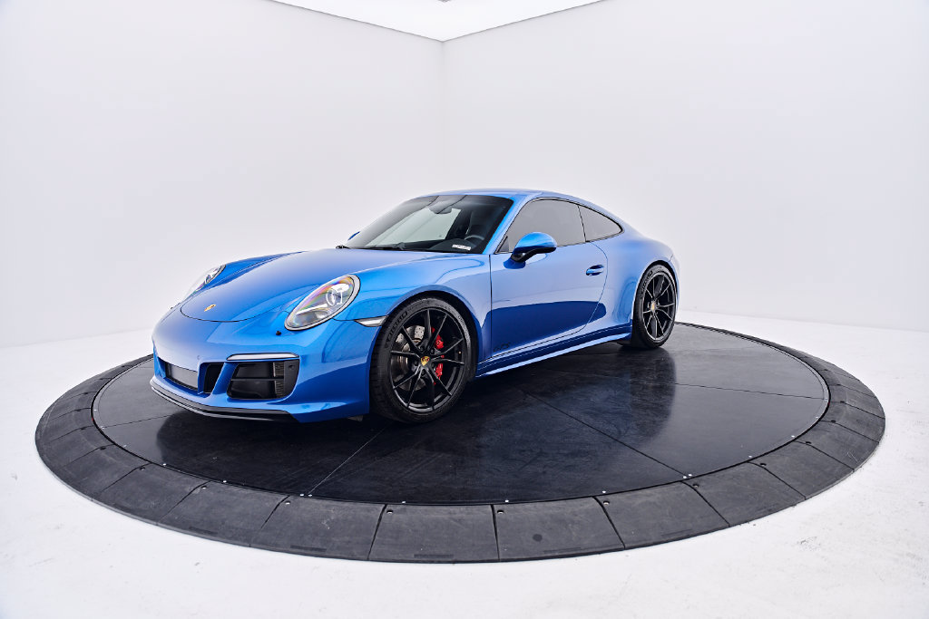 Used 2017 Porsche 911 Carrera GTS RWD image 9