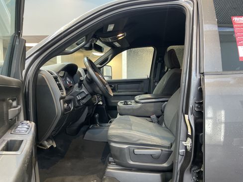 Used 2024 RAM 2500 Tradesman w/ Safety Group AWD/4WD image 15