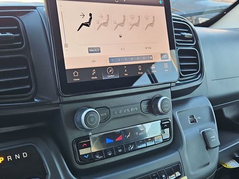 Used 2024 RAM ProMaster 3500 image 26