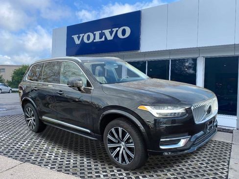 Certified 2025 Volvo XC90 B5 Core image 1