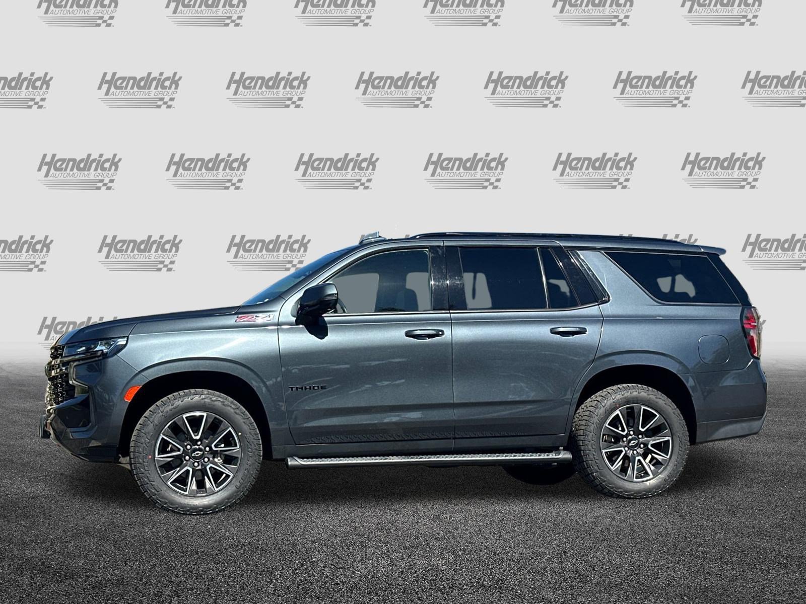 Used 2021 Chevrolet Tahoe Z71 w/ Luxury Package AWD/4WD image 8