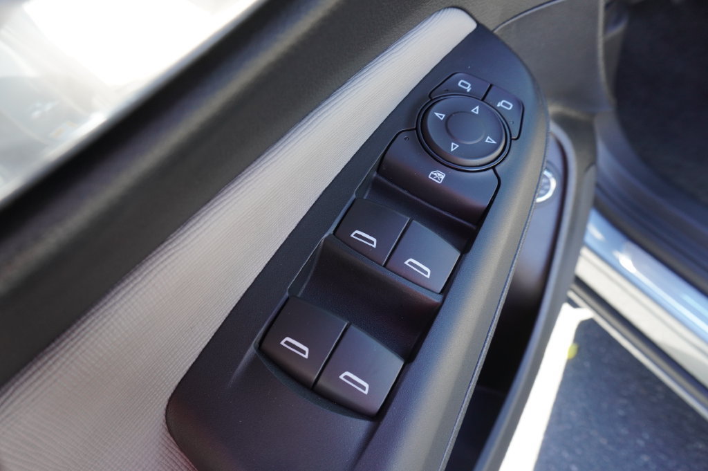 Certified 2024 Buick Envista Preferred FWD image 20