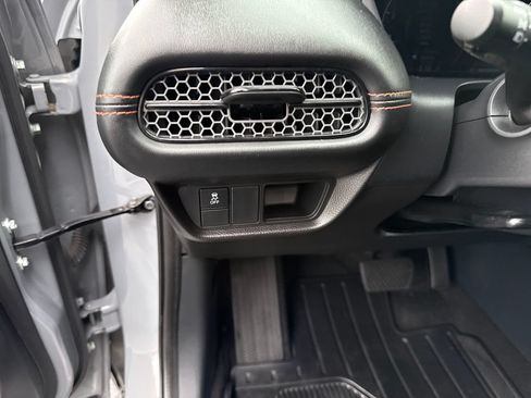 Used 2023 Honda HR-V Sport image 15