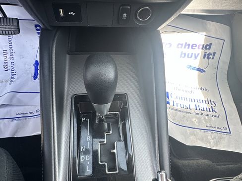 Used 2024 Mitsubishi Outlander Sport ES image 11