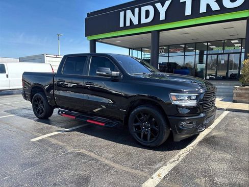 Used 2024 RAM 1500 Laramie image 2