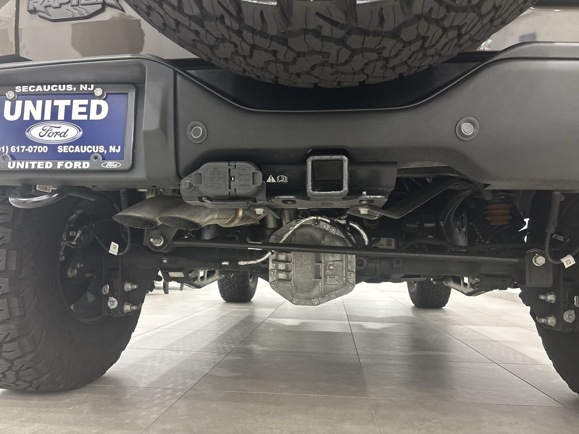 New 2025 Ford Bronco Raptor w/ Interior Carbon Fiber Pack AWD/4WD image 30