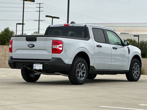 New 2025 Ford Maverick XLT w/ XLT Luxury Package AWD/4WD image 7
