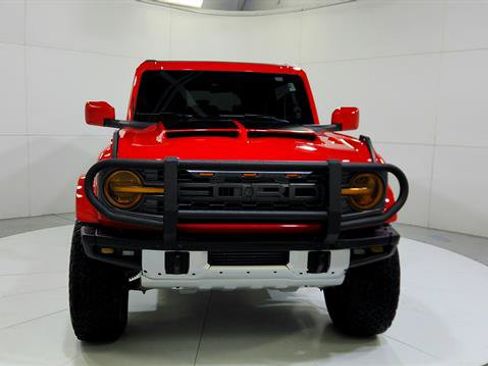 Used 2024 Ford Bronco Badlands AWD/4WD image 2