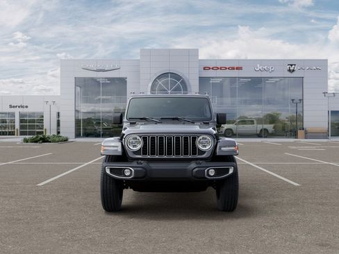 New 2026 Jeep Wrangler Unlimited Sahara AWD/4WD image 6