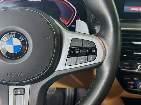 Used 2020 BMW M550i xDrive M550i xDrive w/ Executive Package image 27