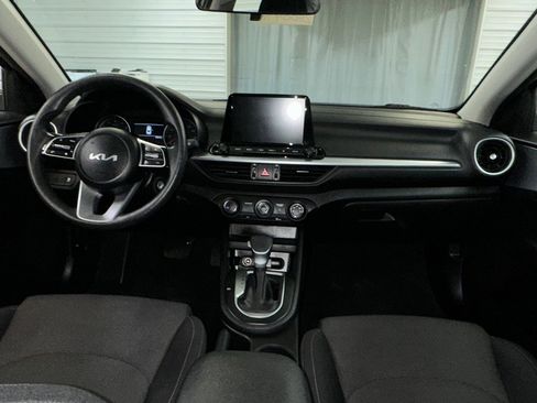 Used 2023 Kia Forte LXS image 23