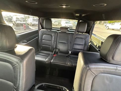 Used 2024 Lincoln Navigator L Reserve AWD/4WD image 15