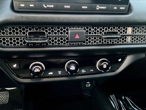 Used 2023 Honda HR-V Sport image 16