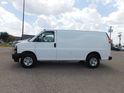 New 2024 Chevrolet Express 2500 w/ Driver Convenience Package image 22