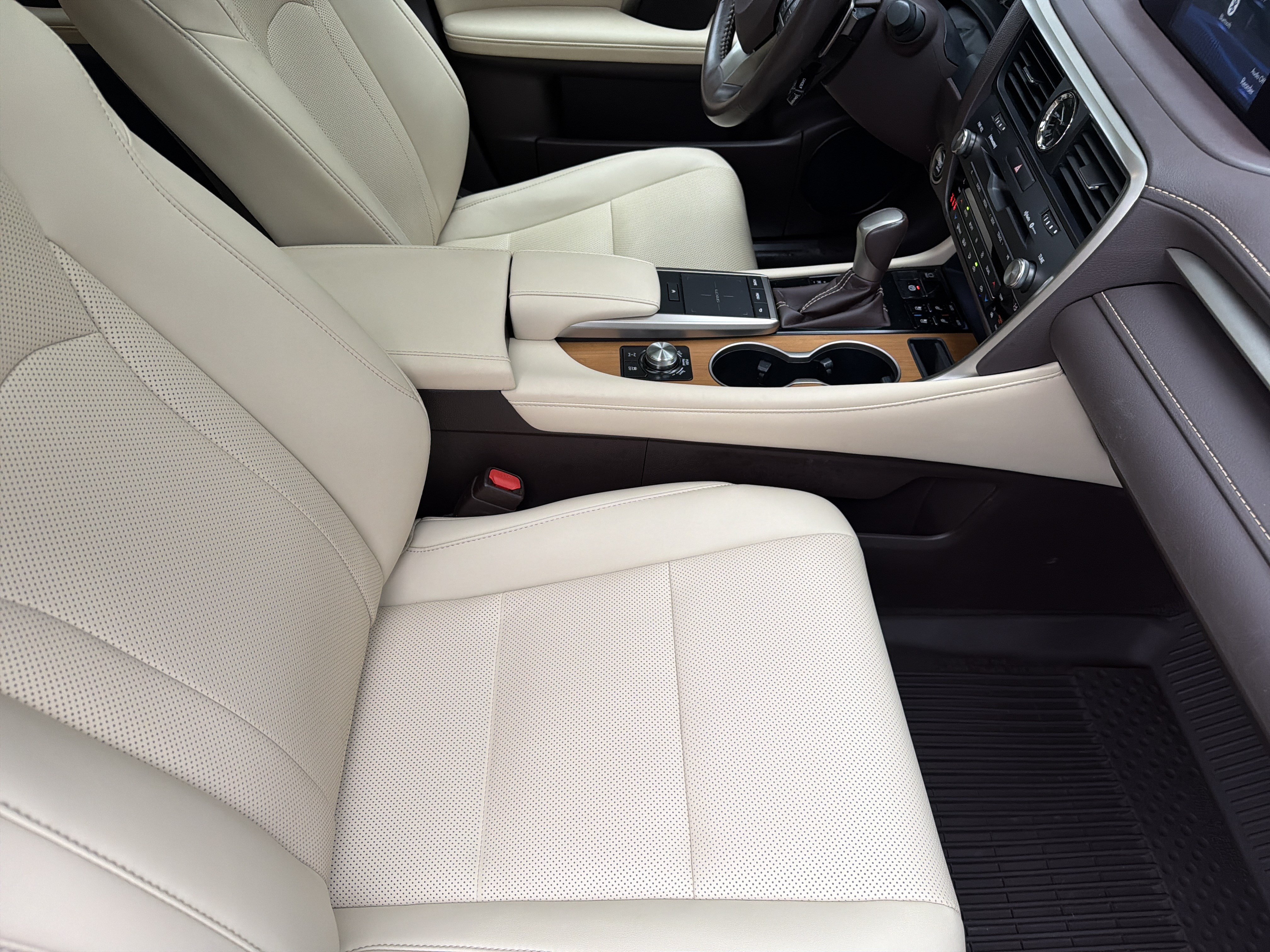 Used 2020 Lexus RX 350 AWD w/ Premium Package image 43