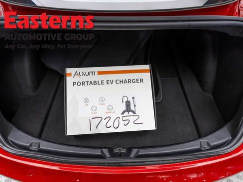 Used 2018 Tesla Model 3 Long Range AWD/4WD image 9