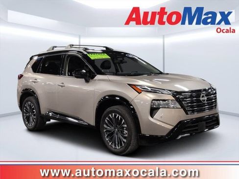 Used 2026 Nissan Rogue Platinum w/ Platinum Premium Package AWD/4WD image 1