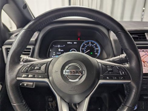Used 2022 Nissan Leaf SV image 21