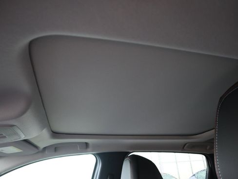 New 2026 Nissan Kicks SR w/ SR Premium Package image 19