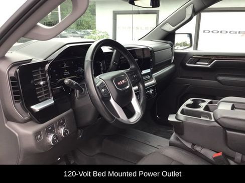 Used 2023 GMC Sierra 1500 SLE AWD/4WD image 25