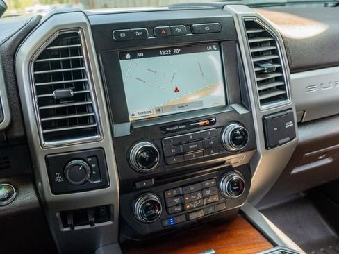 Used 2017 Ford F250 King Ranch w/ King Ranch Ultimate Package image 27