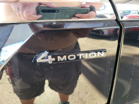 Used 2025 Volkswagen Atlas SE image 5