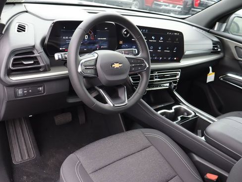 New 2026 Chevrolet Traverse LT FWD image 6