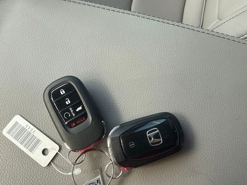 Used 2023 Honda Pilot EX-L image 28