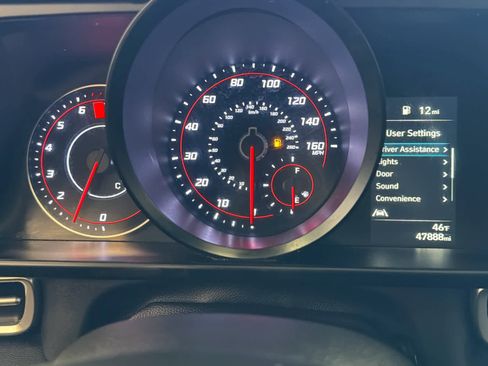 Used 2022 Hyundai Elantra SEL image 32