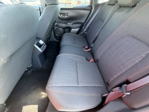 Used 2025 Honda HR-V Sport image 26