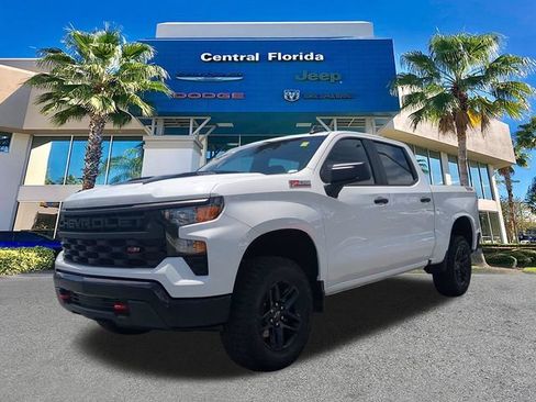 Used 2025 Chevrolet Silverado 1500 Custom Trail Boss AWD/4WD image 9