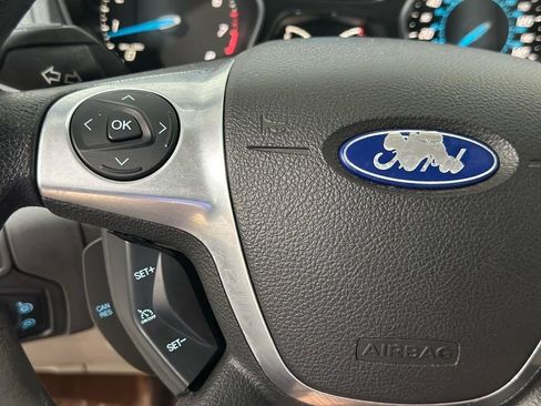 Used 2012 Ford Focus SE FWD image 29