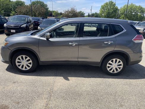 Used 2015 Nissan Rogue S AWD/4WD image 5