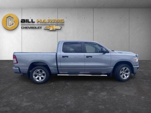Used 2023 RAM 1500 Big Horn AWD/4WD image 3