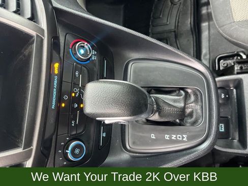 Used 2023 Ford Transit Connect XL image 27