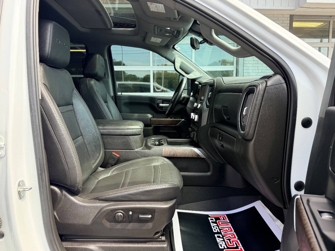 Used 2023 GMC Sierra 2500 Denali w/ Denali Ultimate Package AWD/4WD image 41